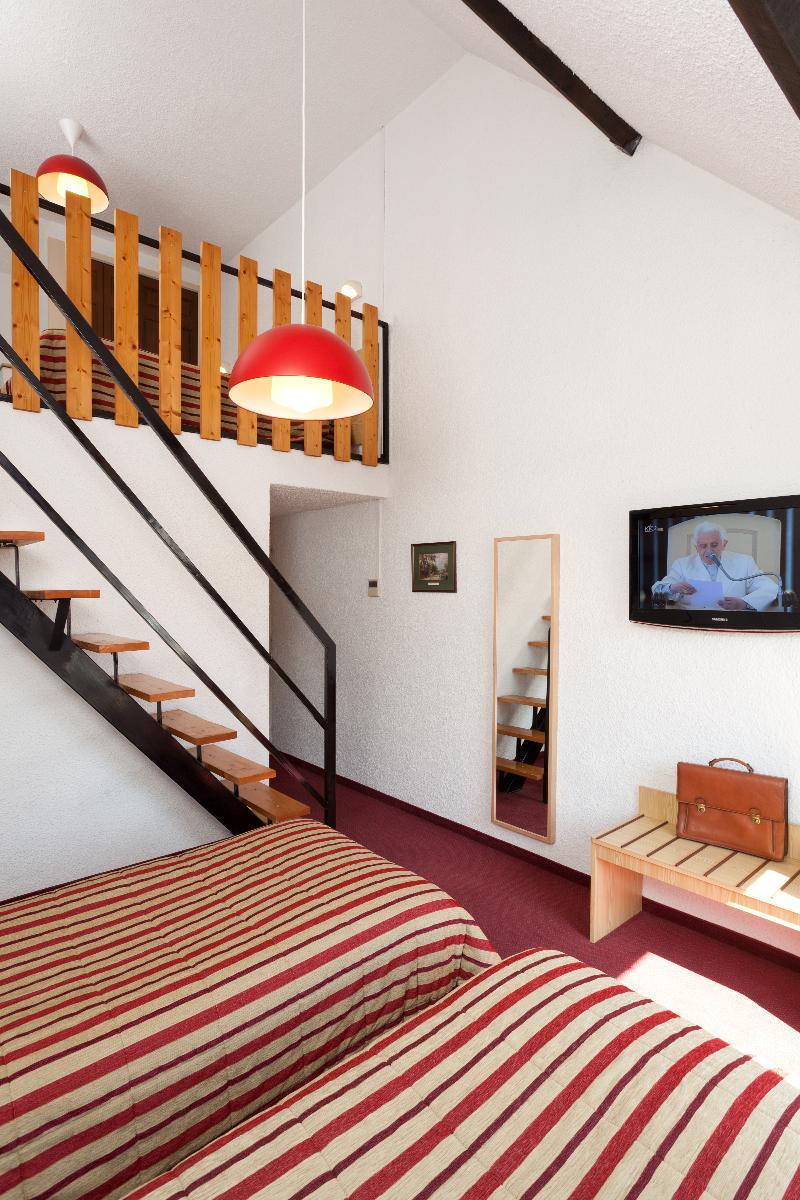 Roissy Hotel Lourdes